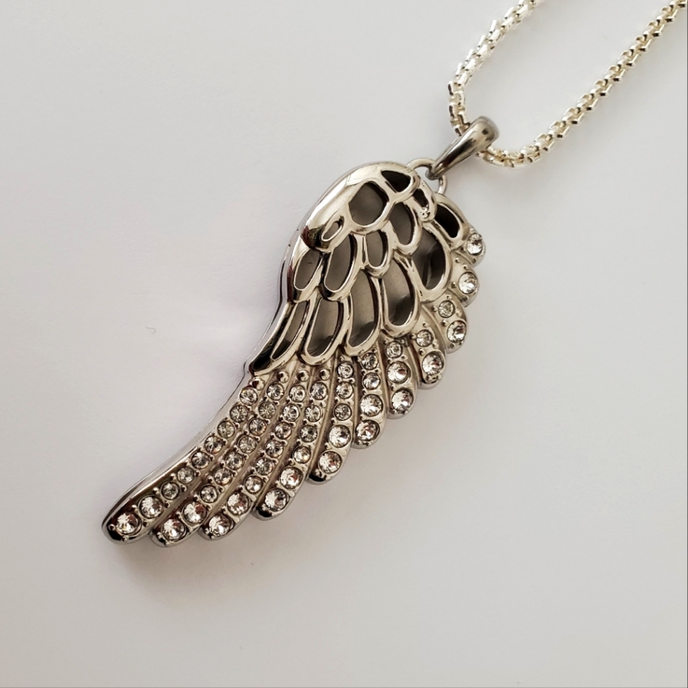 Origami Owl Angel Wing Set